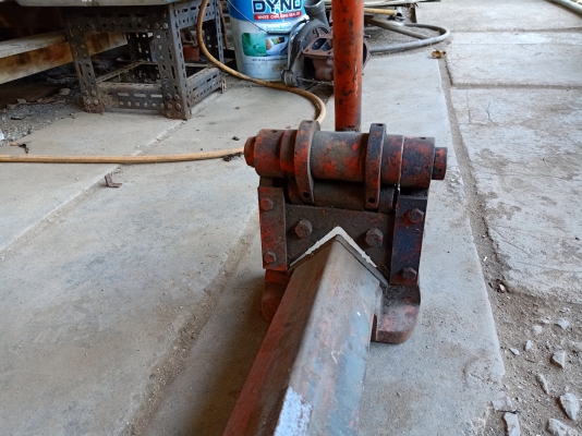 ขายแท่นตัดเหล็กฉาก 2,900