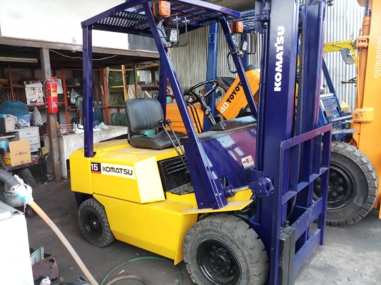 อาร์ ซี เอช โฟรคลิฟท์ ขาย โคมุสุ 1.5 ตัน