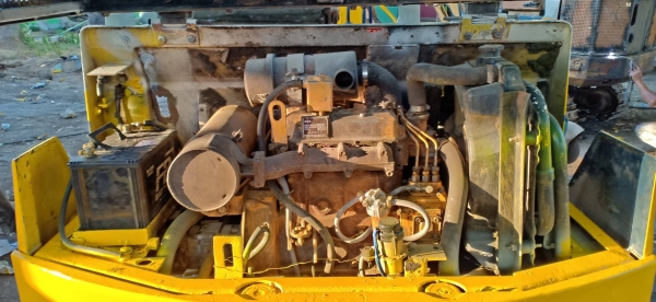 ขายด่วนครับ PC30-6 รถใช้งานปกติ ครับ ขายด่วนครับ PC30-6 รถใช้งานปกติ ครับ