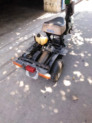 รถป๊อปสามล้อ HONDA