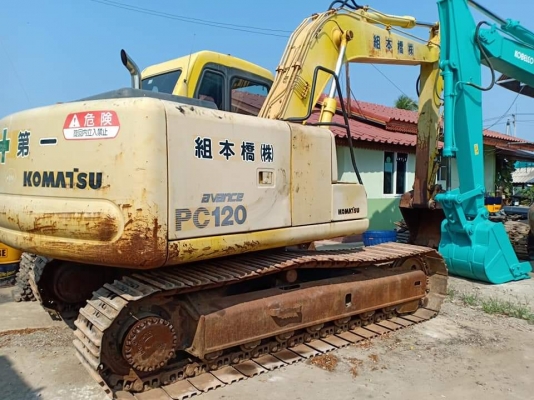ขายจ้า..KOMATSU PC 120-6 เก่านอกแท้  สภาพสวย เดิมๆๆ  ใช้งานมาน้อย  ลองระบบกันได้ทุุุุกวัน โทร 059-3818694 จ๊อย