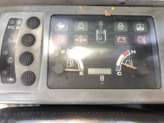 ขายรถขุด KOBELCO SK60 MARK 5 อาร์มยาวพิเศษ ลายหัวกระแทก นำเข้าเองจากญี่ปุ่น สภาพสวยพร้อมใช้ มีVDOครับ ขายรถขุด KOBELCO SK60 MARK 5 อาร์มยาวพิเศษ ลายหัวกระแทก นำเข้าเองจากญี่ปุ่น สภาพสวยพร้อมใช้ มีVDOครับ