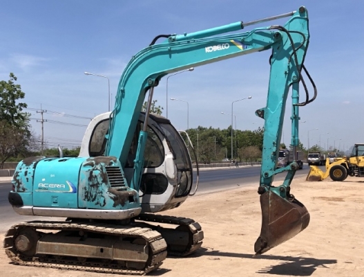 ขายรถขุด KOBELCO SK60 MARK 5 อาร์มยาวพิเศษ ลายหัวกระแทก นำเข้าเองจากญี่ปุ่น สภาพสวยพร้อมใช้ มีVDOครับ ขายรถขุด KOBELCO SK60 MARK 5 อาร์มยาวพิเศษ ลายหัวกระแทก นำเข้าเองจากญี่ปุ่น สภาพสวยพร้อมใช้ มีVDOครับ