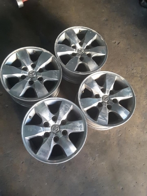 Maxติดรถ VIGO 6รู139 ขอบ 16*7 สภาพดี 1ชุด Maxติดรถ VIGO 6รู139 ขอบ 16*7 สภาพดี 1ชุด