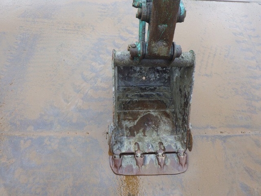 ขายรถแม็คโคร KOMATSU PC27R-8 พร้อมใช้งาน นำเข้าเองจากประเทศญี่ปุ่น ติดต่อ 063-9316985 ID LINE : 0639316985 ครับ