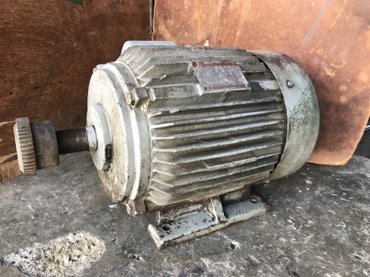 ขายมอเตอร์ไฟฟ้า Mitsubishi 15HP. 380V 1450rpm. สภาพสวยเดิมๆ หมุนนิ่ม พร้อมใช้งาน
