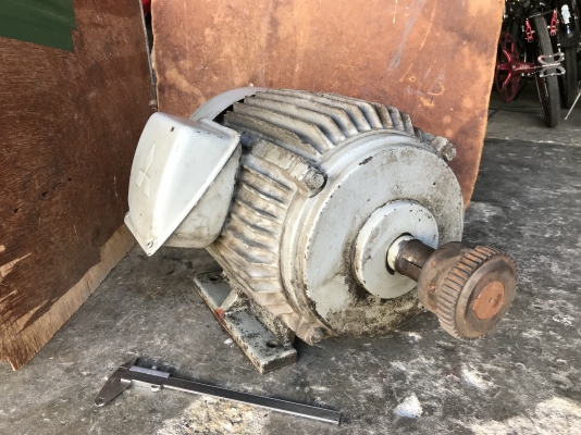 ขายมอเตอร์ไฟฟ้า Mitsubishi 15HP. 380V 1450rpm. สภาพสวยเดิมๆ หมุนนิ่ม พร้อมใช้งาน