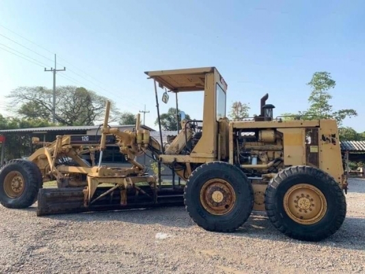 ขาย 1,180,000 รถเกรด CATTERPILAR 12G ชีเรียล 61M13830 เครื่อง 10Z แรง ใบมีด 14 ฟุต สภาพสวยเก่านอก เอกสารเล่มทะเบียน  รถอยู่  นครปฐม โทร 0610710295  สนใจ รายการสินค้า อื่นๆ ที่ เว็ปไชค์ Truck2Hand https://www.truck2hand.com/index.php?actions=content/search