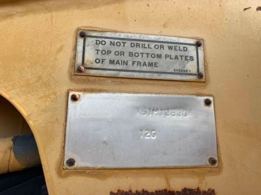 ขาย 1,180,000 รถเกรด CATTERPILAR 12G ชีเรียล 61M13830 เครื่อง 10Z แรง ใบมีด 14 ฟุต สภาพสวยเก่านอก เอกสารเล่มทะเบียน  รถอยู่  นครปฐม โทร 0610710295  สนใจ รายการสินค้า อื่นๆ ที่ เว็ปไชค์ Truck2Hand https://www.truck2hand.com/index.php?actions=content/search