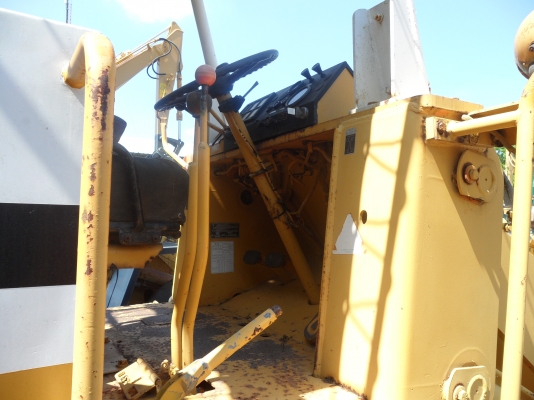 510 กรองคู่รถตักล้อยางเอวอ่อน KOMATSU@695,000฿ รถนอกเพิ่งนำเข้ามายังไม่เคยใช้งานในเมืองไทยเลยเครื่องดีเซล4สูบ เอกสารอินวอยล์สนใจคลิ๊ก☎081-989-1989 หรั่งครับ