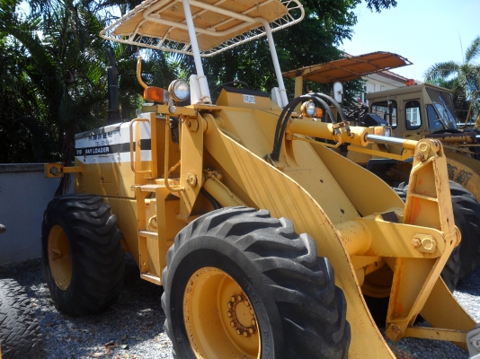 510 กรองคู่รถตักล้อยางเอวอ่อน KOMATSU@695,000฿ รถนอกเพิ่งนำเข้ามายังไม่เคยใช้งานในเมืองไทยเลยเครื่องดีเซล4สูบ เอกสารอินวอยล์สนใจคลิ๊ก☎081-989-1989 หรั่งครับ