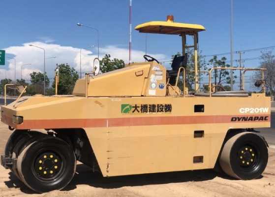 ขายรถบด 7 ล้อยาง DYNAPAC CP201W นำเข้าเองจากญี่ปุ่น สภาพสวยพร้อมใช้ มีVDOการทำงานครับ ขายรถบด 7 ล้อยาง DYNAPAC CP201W นำเข้าเองจากญี่ปุ่น สภาพสวยพร้อมใช้ มีVDOการทำงานครับ
