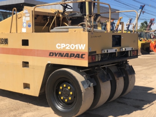 ขายรถบด 7 ล้อยาง DYNAPAC CP201W นำเข้าเองจากญี่ปุ่น สภาพสวยพร้อมใช้ มีVDOการทำงานครับ ขายรถบด 7 ล้อยาง DYNAPAC CP201W นำเข้าเองจากญี่ปุ่น สภาพสวยพร้อมใช้ มีVDOการทำงานครับ
