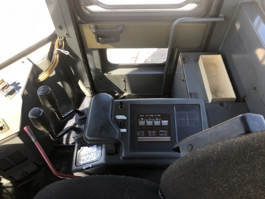 ขายรถตักล้อยาง KOMATSU WA300-3E นำเข้าเองจากญี่ปุ่น สภาพสวยพร้อมใช้ มีVDOการทำงานครับ