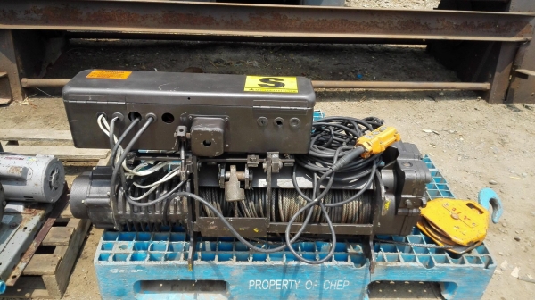 รอกสลิงไฟฟ้าญี่ปุ่น Mitsubishi JAPAN ขนาด 1000 kg สลิงยาว 12 m แก้สายใช้ 380V สภาพสวยขึ้นลงนุ่มนวลพร้อมใช้ รอกสลิงไฟฟ้าญี่ปุ่น Mitsubishi JAPAN ขนาด 1000 kg สลิงยาว 12 m แก้สายใช้ 380V สภาพสวยขึ้นลงนุ่มนวลพร้อมใช้