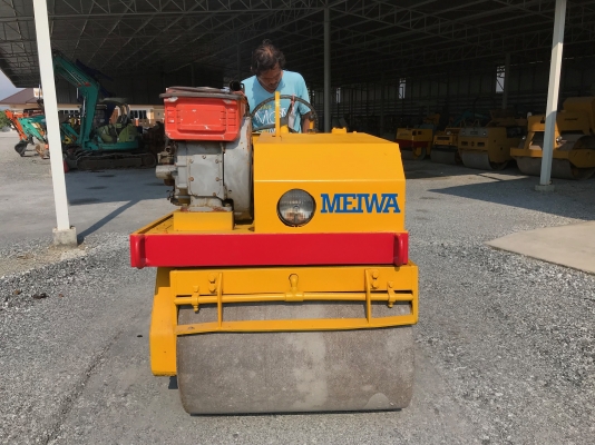 ขายรถบด1.5ตันMEIWAรุ่นMUS12นำเข้าญี่ปุ่นไม่เคยใช้งานในไทย หน้าเหล็กหลังเหล็กเครื่องดีเซล สภาพดีพร้อมใช้งาน มีให้เลือกหลายคันหลายขนาด Line: jiraroj2909