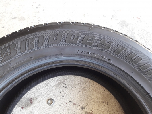 ยาง255/60/18 ปี18 BRIDGESTONE DUELER HT684 4 เส้น