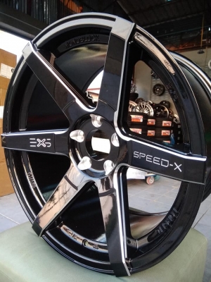 แม็กใหม่ขอบ 18 ใส่รถ 5 รู 6 รู มิลลิ่งก้าน ราคาถูก แม็กใหม่ขอบ 18 ใส่รถ 5 รู 6 รู มิลลิ่งก้าน ราคาถูก