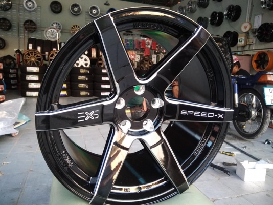 แม็กใหม่ขอบ 18 ใส่รถ 5 รู 6 รู มิลลิ่งก้าน ราคาถูก แม็กใหม่ขอบ 18 ใส่รถ 5 รู 6 รู มิลลิ่งก้าน ราคาถูก