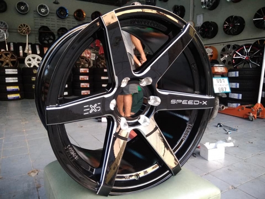 แม็กใหม่ขอบ 18 ใส่รถ 5 รู 6 รู มิลลิ่งก้าน ราคาถูก แม็กใหม่ขอบ 18 ใส่รถ 5 รู 6 รู มิลลิ่งก้าน ราคาถูก