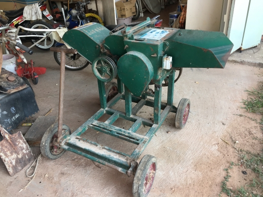 ฝากขายเครื่องสับหญ้า ตัวใหญ่แข็งแรง