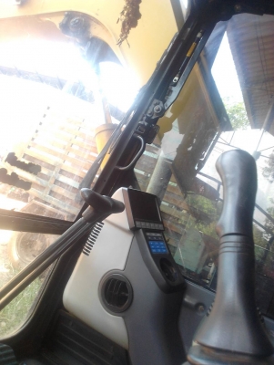 ขายแบคโฮ KOMATSU PC70-7 รถทำงาน9000กว่าชม.ปี58ราคา 850,000