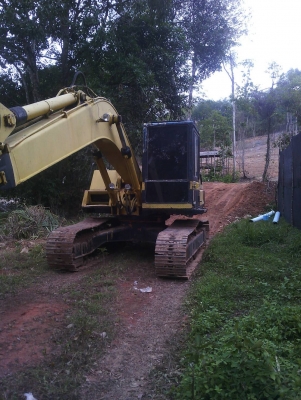 ขายรถแบคโฮ KOMATSU PC150-3 ราคา 300000