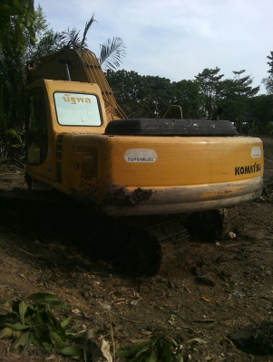 ขายรถแบคโฮ KOMATSU PC120-6 เอกสารอินวอย ระบบไฟเต็ม รถเก่านอก ราคา 850000 ขายรถแบคโฮ KOMATSU PC120-6 เอกสารอินวอย ระบบไฟเต็ม รถเก่านอก ราคา 850000