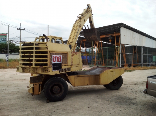 ขายแบคโฮล้อยาง 250000 บาท