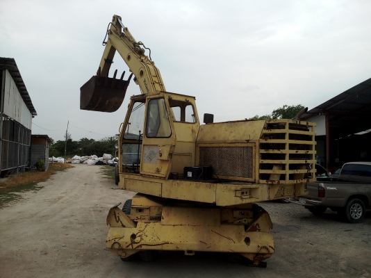 ขายแบคโฮล้อยาง 250000 บาท