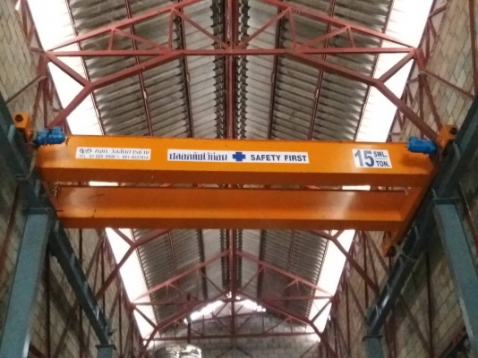 เครนโรงงาน 15 ตัน พร้อมมอเตอร์ฮิตาชิ สภาพ 95\% พร้อมอุปกรณ์ครบ