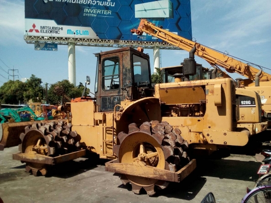 ATERPILLAR รุ่น 815