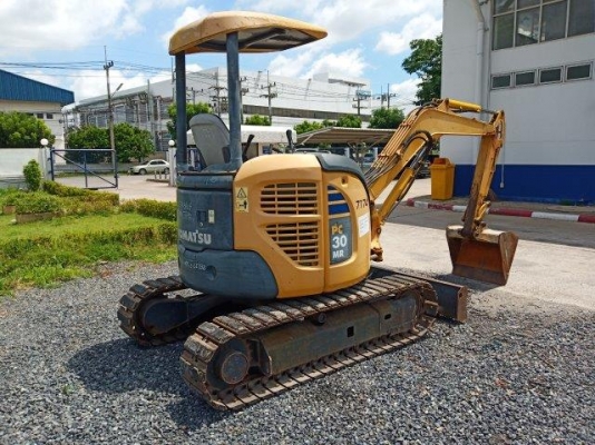 รถขุด 3 ตัน PC30MR-2 มือสองญี่ปุ่น