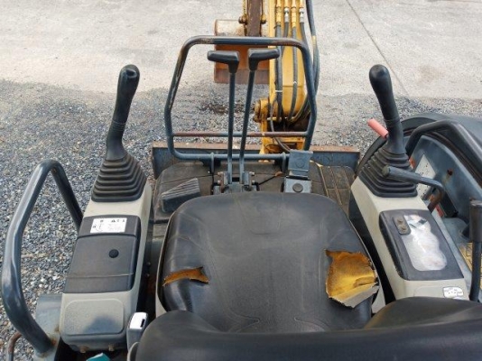 รถขุด 3 ตัน PC30MR-2 มือสองญี่ปุ่น