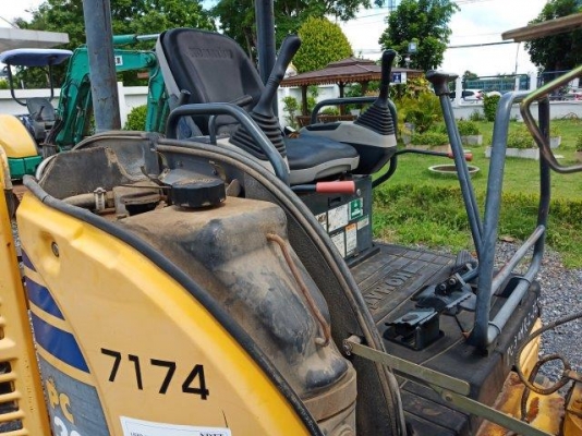 รถขุด 3 ตัน PC30MR-2 มือสองญี่ปุ่น