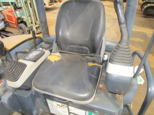 รถขุด 3 ตัน PC30MR-2 มือสองญี่ปุ่น