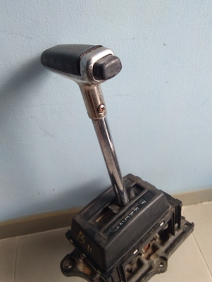 ขายด้ามเข้าเกียร์ออโต้ทรงคลาสสิค ขายด้ามเข้าเกียร์ออโต้ทรงคลาสสิค