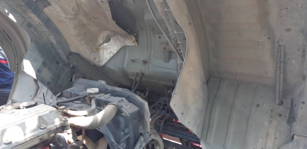 Hino 6 ล้อ Fc4j 145 แรง (รถยกเฉพาะกิจ) สภาพพร้อมใช้ ติดต่อ 089-5367218. 081-4252943