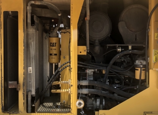 ขายรถตักล้อยาง CAT 924G นำเข้าเองจากญี่ปุ่น สภาพสวยพร้อมใช้ มีVDOการทำงานครับ