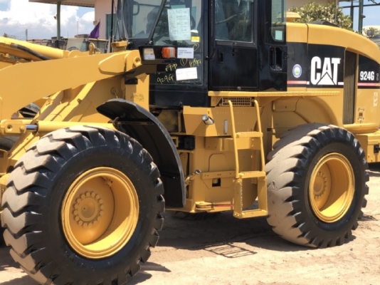 ขายรถตักล้อยาง CAT 924G นำเข้าเองจากญี่ปุ่น สภาพสวยพร้อมใช้ มีVDOการทำงานครับ