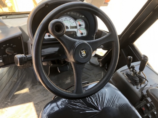 ขายรถตักล้อยาง CAT 924G นำเข้าเองจากญี่ปุ่น สภาพสวยพร้อมใช้ มีVDOการทำงานครับ