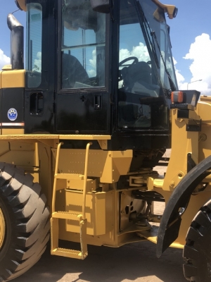 ขายรถตักล้อยาง CAT 924G นำเข้าเองจากญี่ปุ่น สภาพสวยพร้อมใช้ มีVDOการทำงานครับ