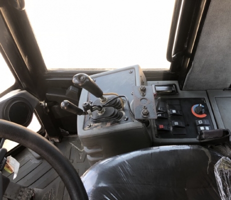 ขายรถตักล้อยาง CAT 924G นำเข้าเองจากญี่ปุ่น สภาพสวยพร้อมใช้ มีVDOการทำงานครับ