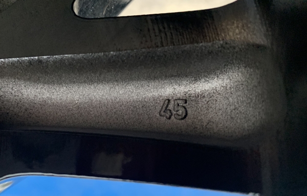 ล้อแม็กป้ายแดง 5รู114 Toyota CHR ขอบ 17 รุ่นใหม่ล่าสุด สีดำปัดเงา สวยกริ๊บ ล้อแม็กป้ายแดง 5รู114 Toyota CHR ขอบ 17 รุ่นใหม่ล่าสุด สีดำปัดเงา สวยกริ๊บ