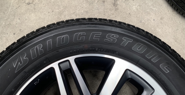 ล้อแม็ก Toyota New Fortuner ขอบ 18 พร้อมยาง 265-60-18 Bridgestone ปี 16 ดอกยางหนา ล้อแม็ก Toyota New Fortuner ขอบ 18 พร้อมยาง 265-60-18 Bridgestone ปี 16 ดอกยางหนา