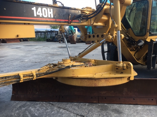 ขายรถเกรด 140H # APM นำเข้าจาก USA สนใจติดต่อ อำพล 090-9694506, 080-3031241 ขายรถเกรด 140H # APM นำเข้าจาก USA สนใจติดต่อ อำพล 090-9694506, 080-3031241