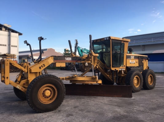 ขายรถเกรด 140H # APM นำเข้าจาก USA สนใจติดต่อ อำพล 090-9694506, 080-3031241 ขายรถเกรด 140H # APM นำเข้าจาก USA สนใจติดต่อ อำพล 090-9694506, 080-3031241