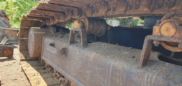 ขายด่วน!! Kobelco SK200 สวยๆค่ะ