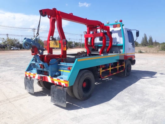 Hino 6 ล้อ Fc4j 145 แรง (รถยกเฉพาะกิจ) เบรคจิฟฟี่ พวงมาลัยพาวเวอร์ มีวินพร้อมต่อระบบต่อลากจูง ยางดี 