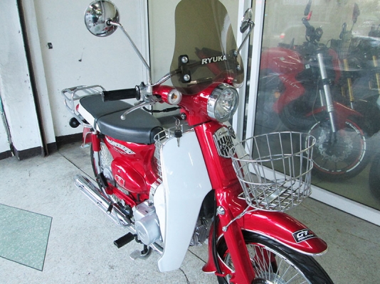 (โอนฟรี) ขาย Ryuka Classic ปี 2018 ไมล์แท้ 2213 กม สภาพสวยเดิมๆ ไม่มีสนิม รถคลาสสิคราคาเบาๆ  หารุ่นนี้อยู่รับรองไม่ผิดหวัง มีกุญแจแท้ 2 ดอก สีแดง จด 13 พฤศจิกายน 2561 ราคา 21900 บาท